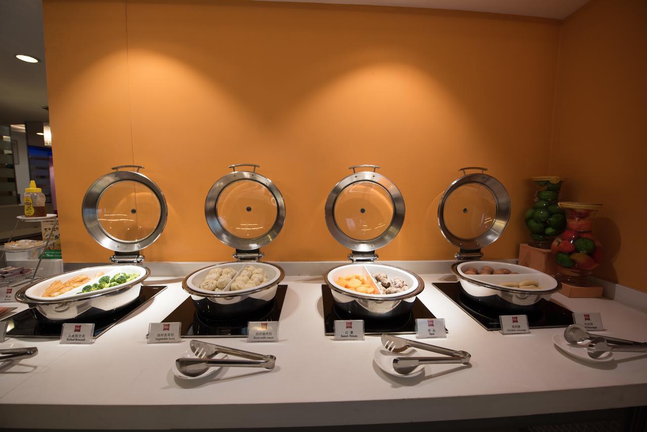 Ibis Shanghai Xujiahui Esterno foto