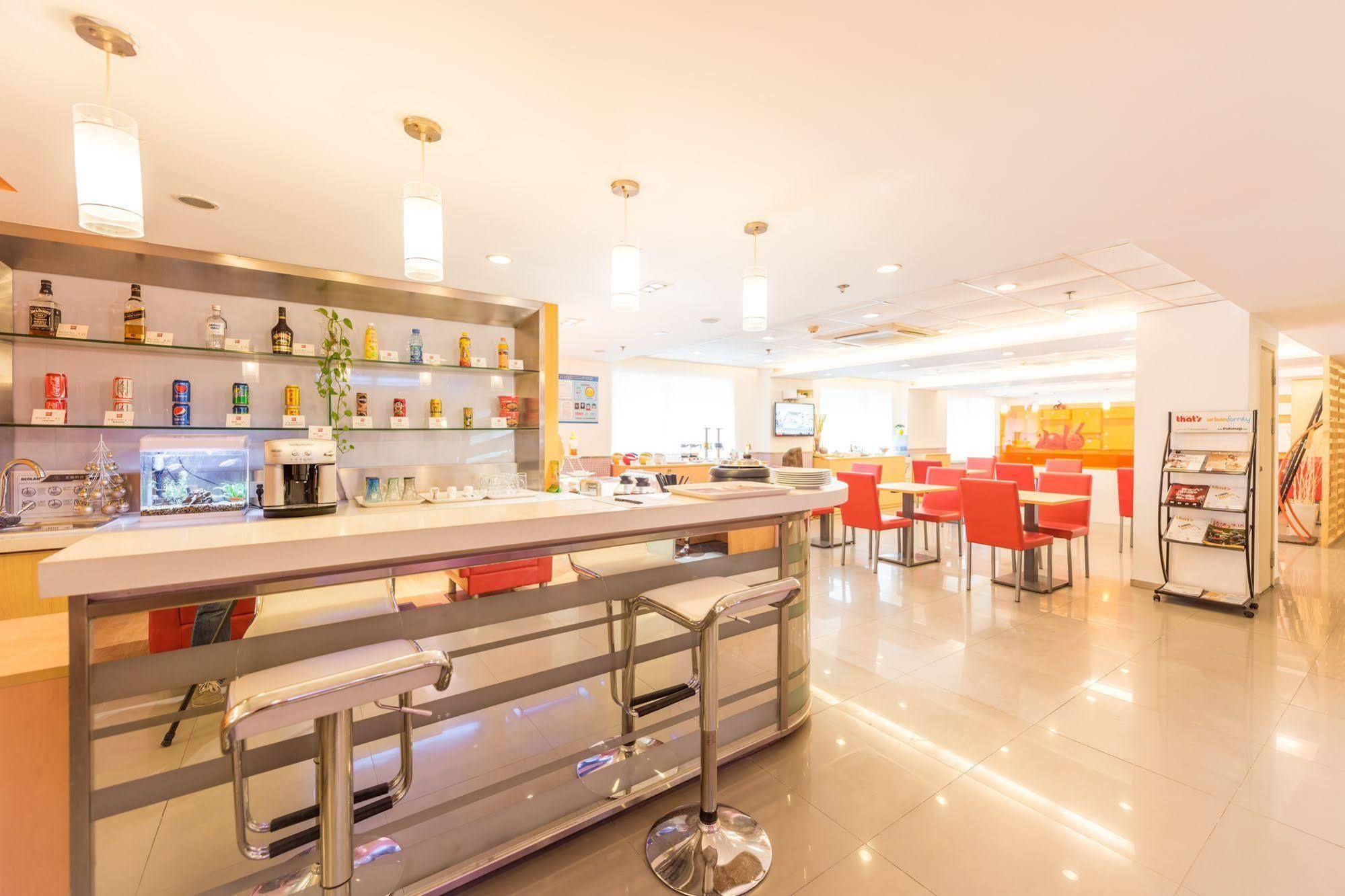 Ibis Shanghai Xujiahui Esterno foto
