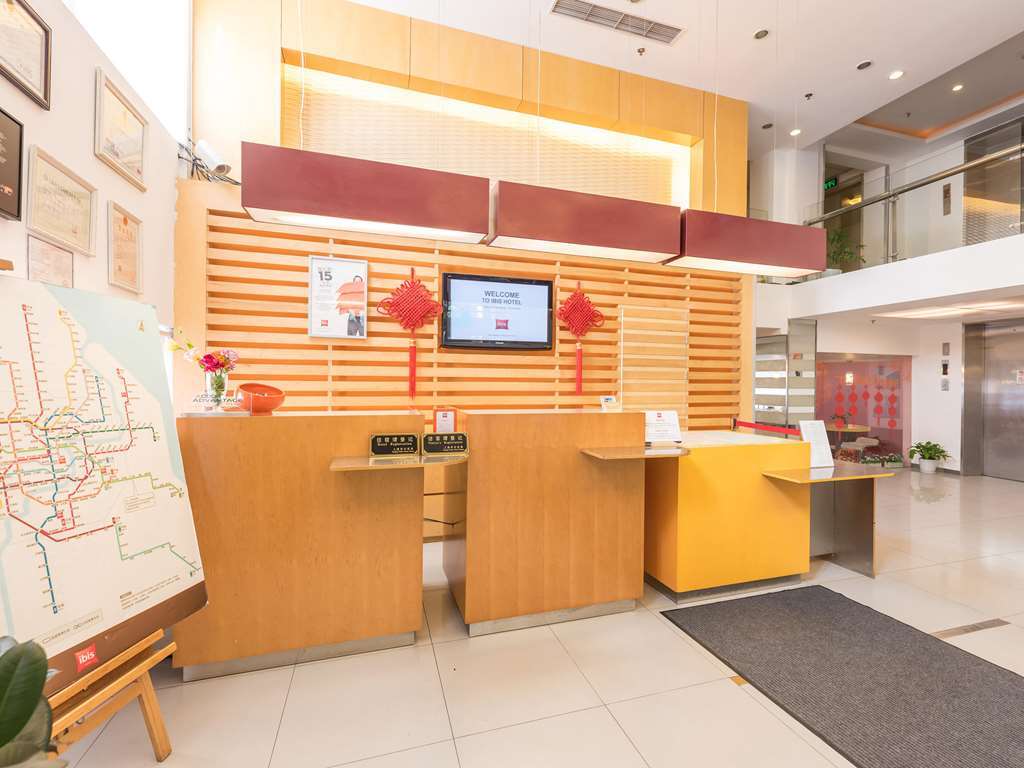 Ibis Shanghai Xujiahui Esterno foto